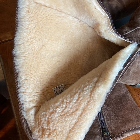 Ugg Boots! - Picture 5 of 6